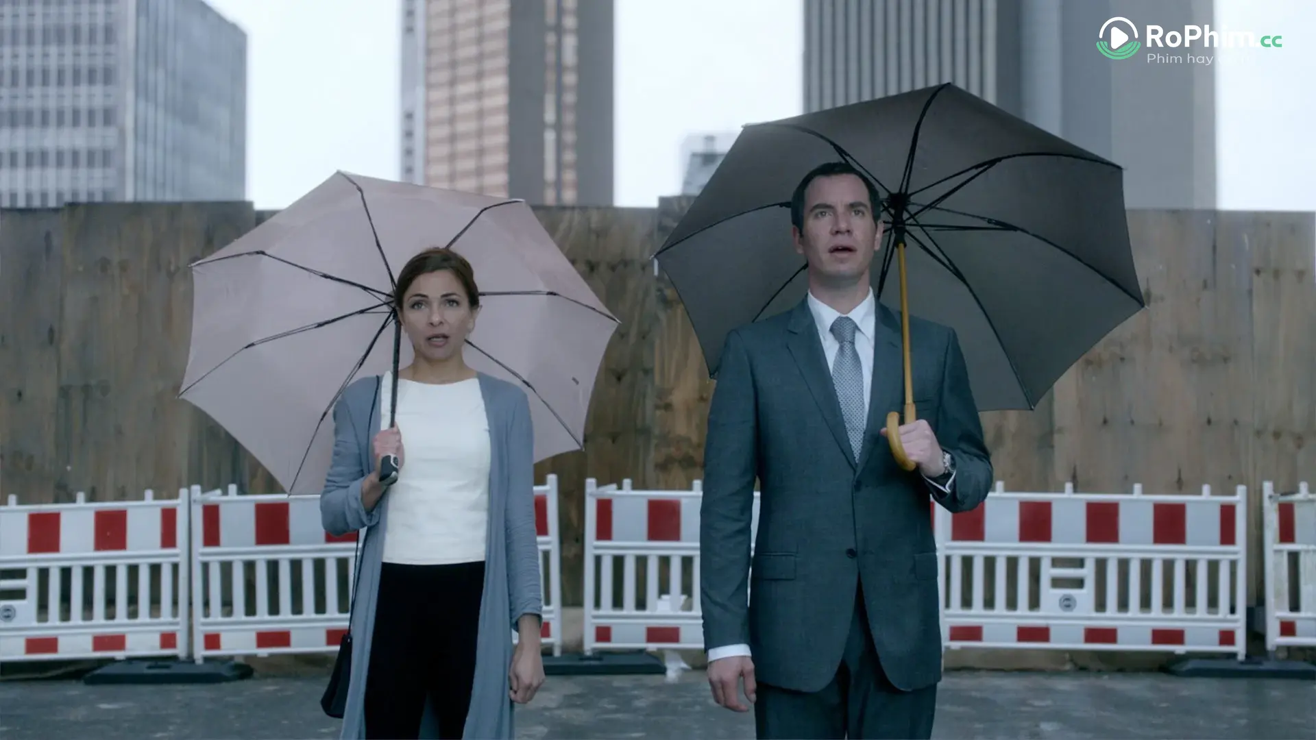 Quái Vật Đen: Cuộc Chơi Bí Mật Tập Full